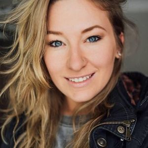 Meet your Posher, Posh